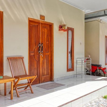 Nibugi Guest House Toyapakeh Εξωτερικό φωτογραφία